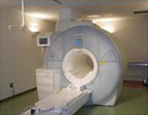 MRI装置の写真
